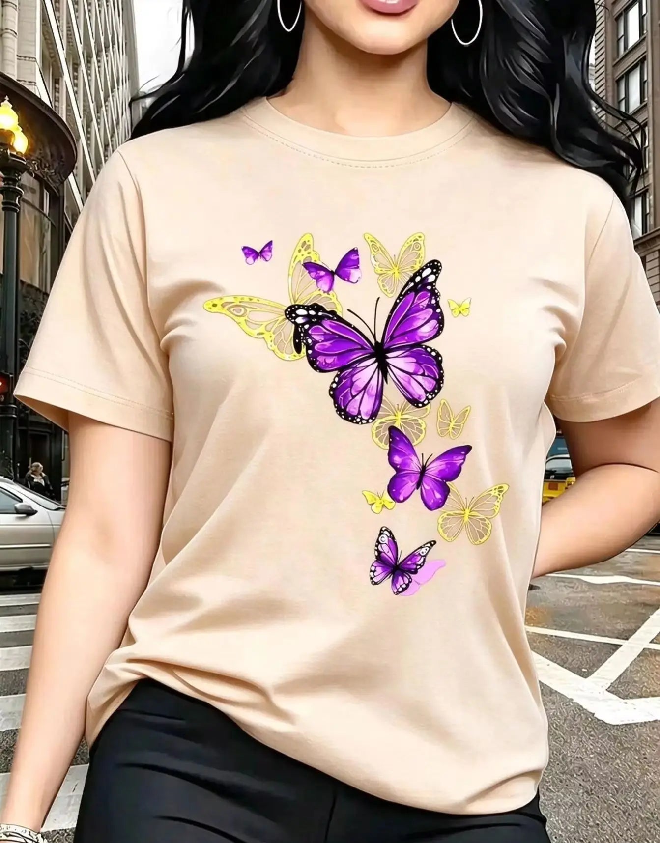 New T-shirt with Butterfly Pattern Print Round Neck Golden Element Design Exquisite and Gorgeous Breathable and Lightweight