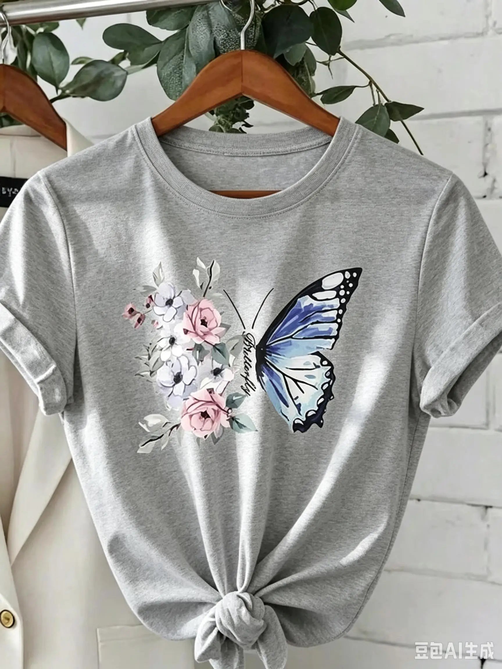 1-Piece Set--Women's Round Neck Chrysanthemum Floral Print T-Shirt Top, Fashion Anti-Wrinkle Cotton T-Shirt